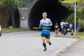 Runner Photo 2244916
