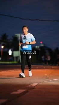 Runner Photo 2245108