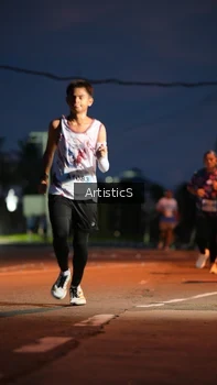 Runner Photo 2245300