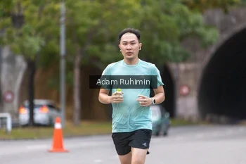 Runner Photo 2245302
