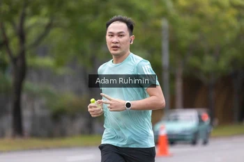 Runner Photo 2245318