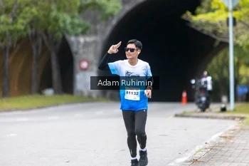 Runner Photo 2245363