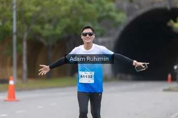 Runner Photo 2245400