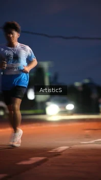 Runner Photo 2245439