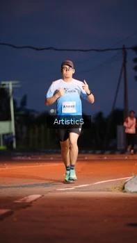 Runner Photo 2245581