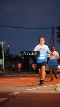 Runner Photo 2245698