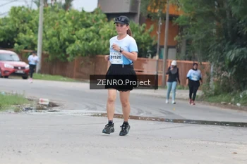 Runner Photo 2245790