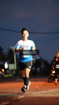 Runner Photo 2245874