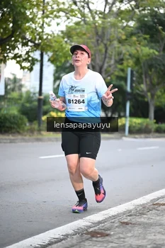 Runner Photo 2246525