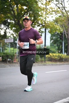 Runner Photo 2246579