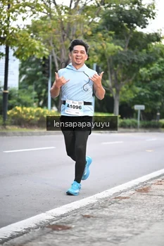 Runner Photo 2246661