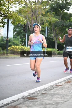 Runner Photo 2246688
