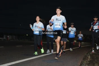 Runner Photo 2247378