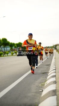Runner Photo 2247684