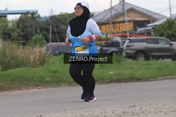 Runner Photo 2247695