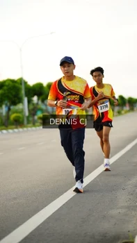 Runner Photo 2247796