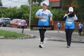 Runner Photo 2247872