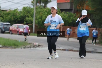 Runner Photo 2247877