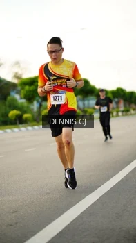 Runner Photo 2248024