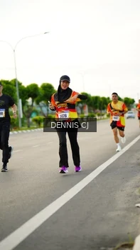 Runner Photo 2248060