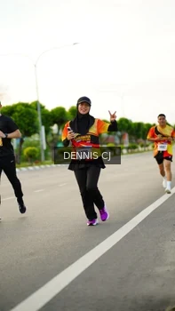 Runner Photo 2248075