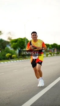 Runner Photo 2248137