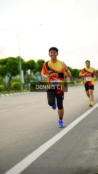 Runner Photo 2248260