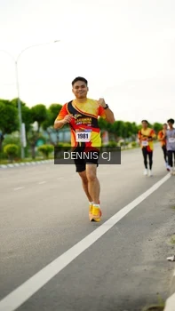 Runner Photo 2248311