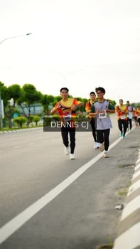 Runner Photo 2248377