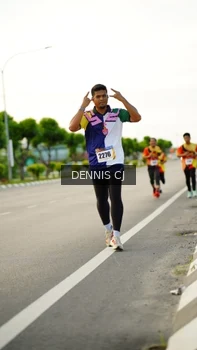 Runner Photo 2248544