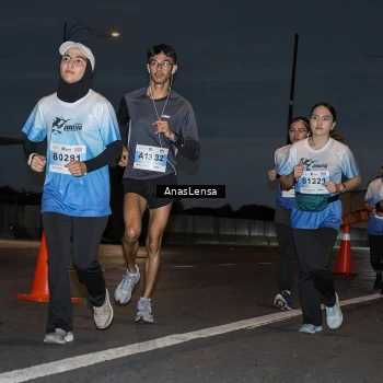 Runner Photo 2248687