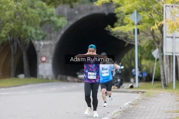 Runner Photo 2249056