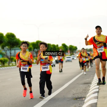 Runner Photo 2249530