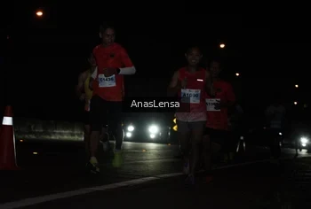 Runner Photo 2249805