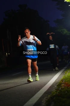 Runner Photo 2250003