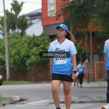Runner Photo 2250173