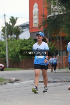 Runner Photo 2250193