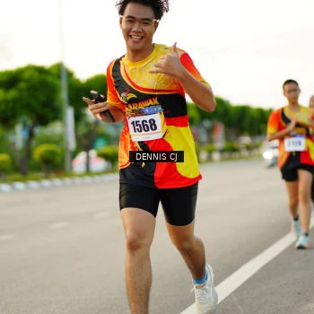 Runner Photo 2250253