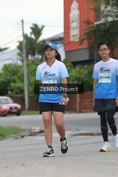 Runner Photo 2250256