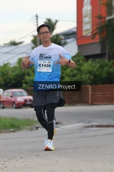 Runner Photo 2250441
