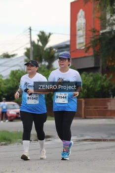 Runner Photo 2250544
