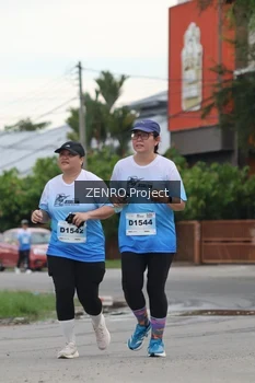 Runner Photo 2250592