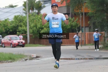 Runner Photo 2250635