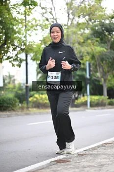 Runner Photo 2251252