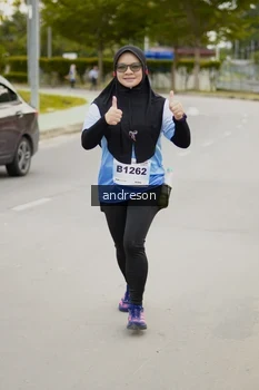 Runner Photo 2252645