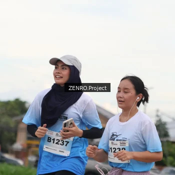 Runner Photo 2253155
