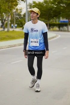 Runner Photo 2253435