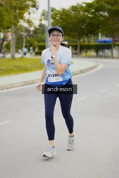 Runner Photo 2253840