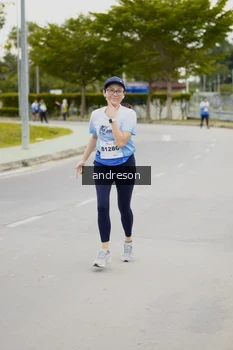 Runner Photo 2253842