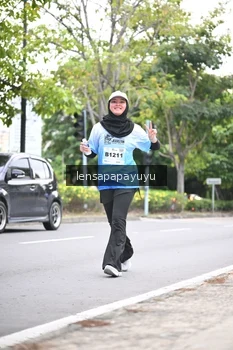 Runner Photo 2254060